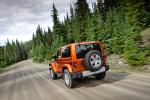 Jeep Wrangler Sahara 2011 года